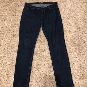 Dark Wash Jeans ⌛️